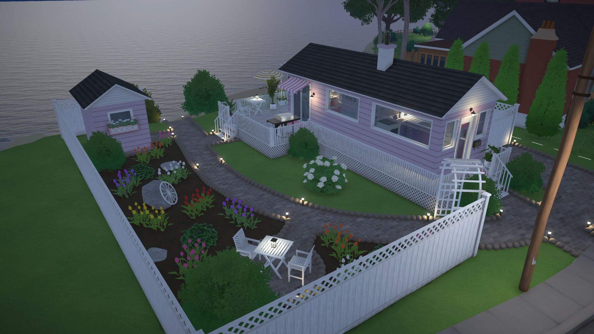 Tiny Beach Living image 2