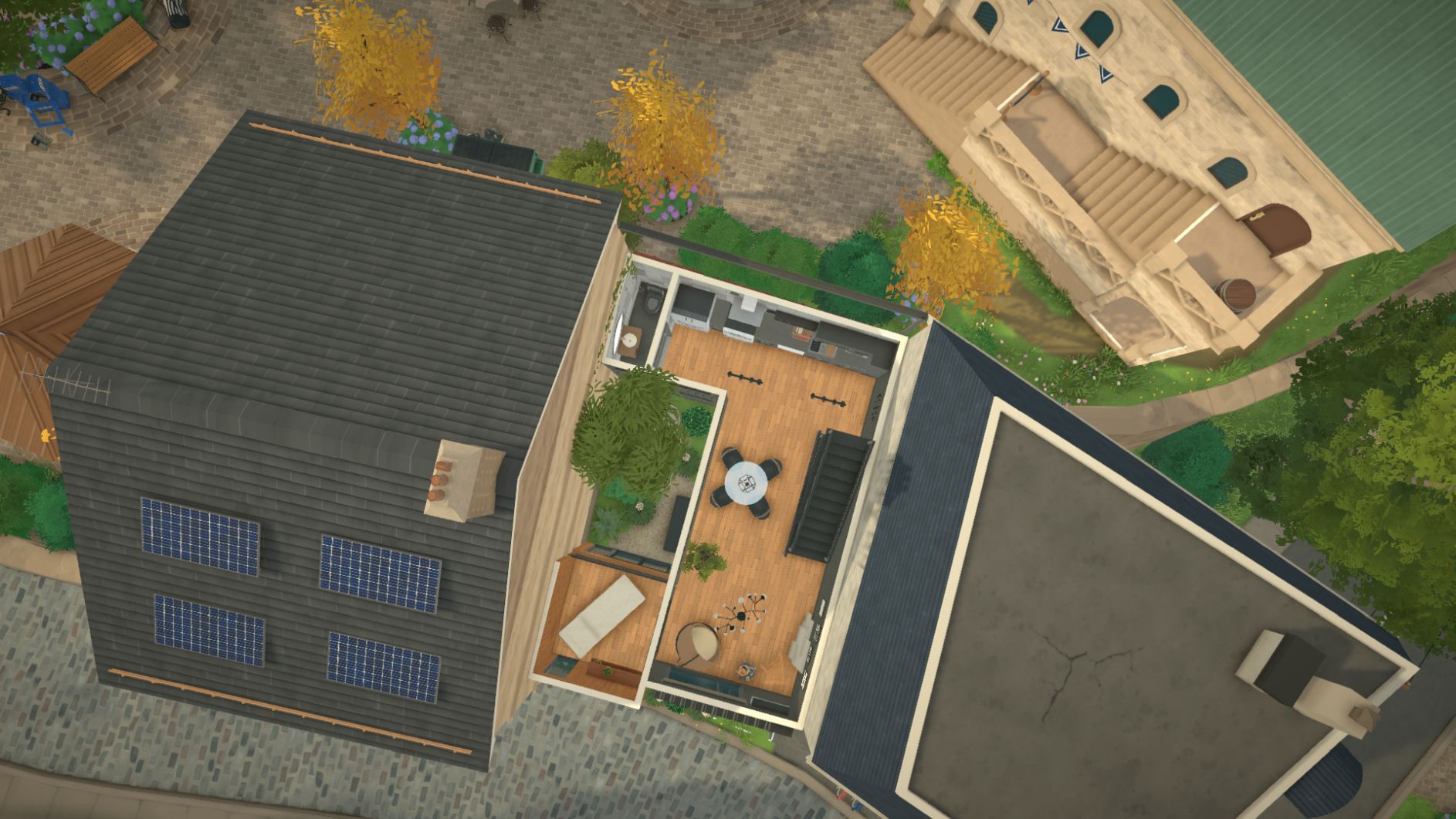 Townhouse with atrium image 2