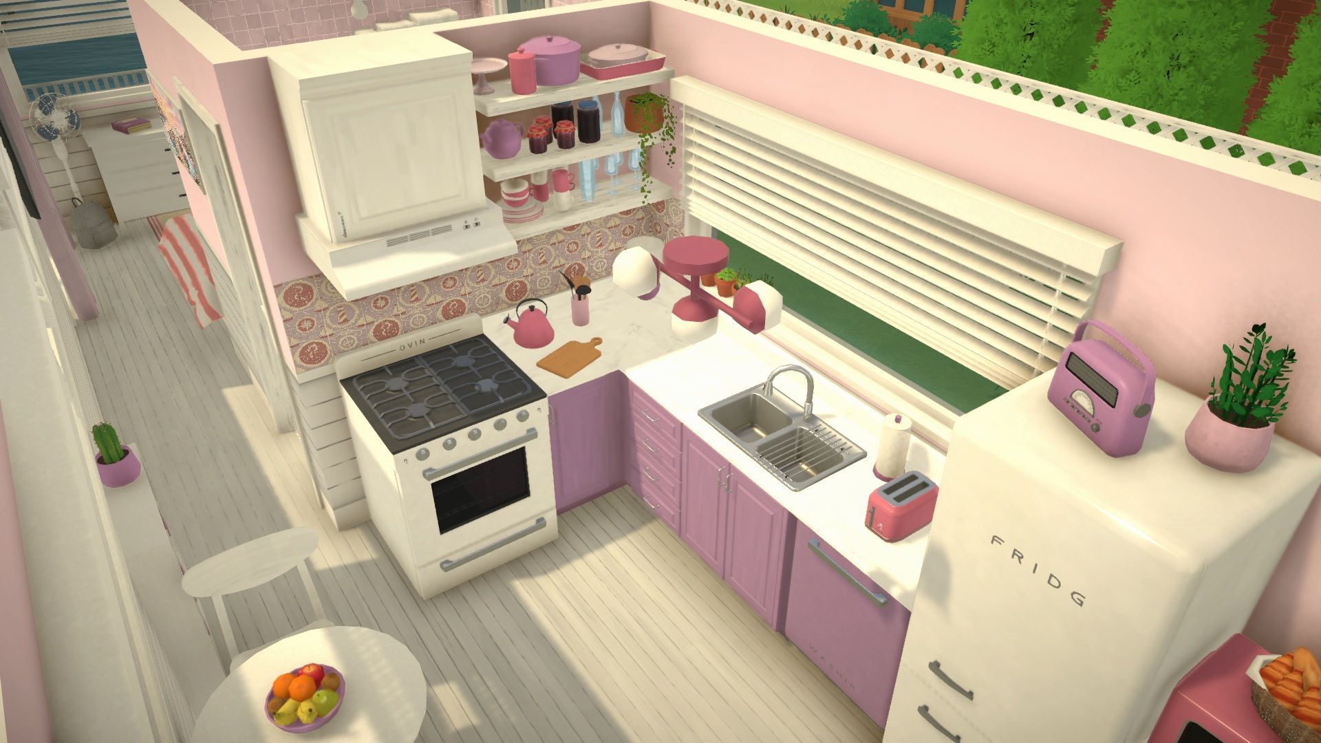 Tiny Beach Living image 4