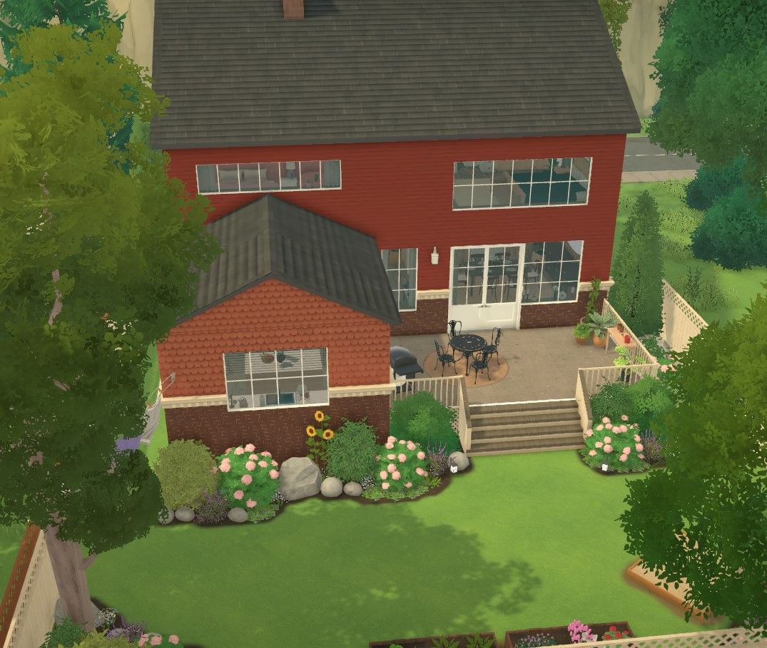 Spacious, Cozy Family Home image 4