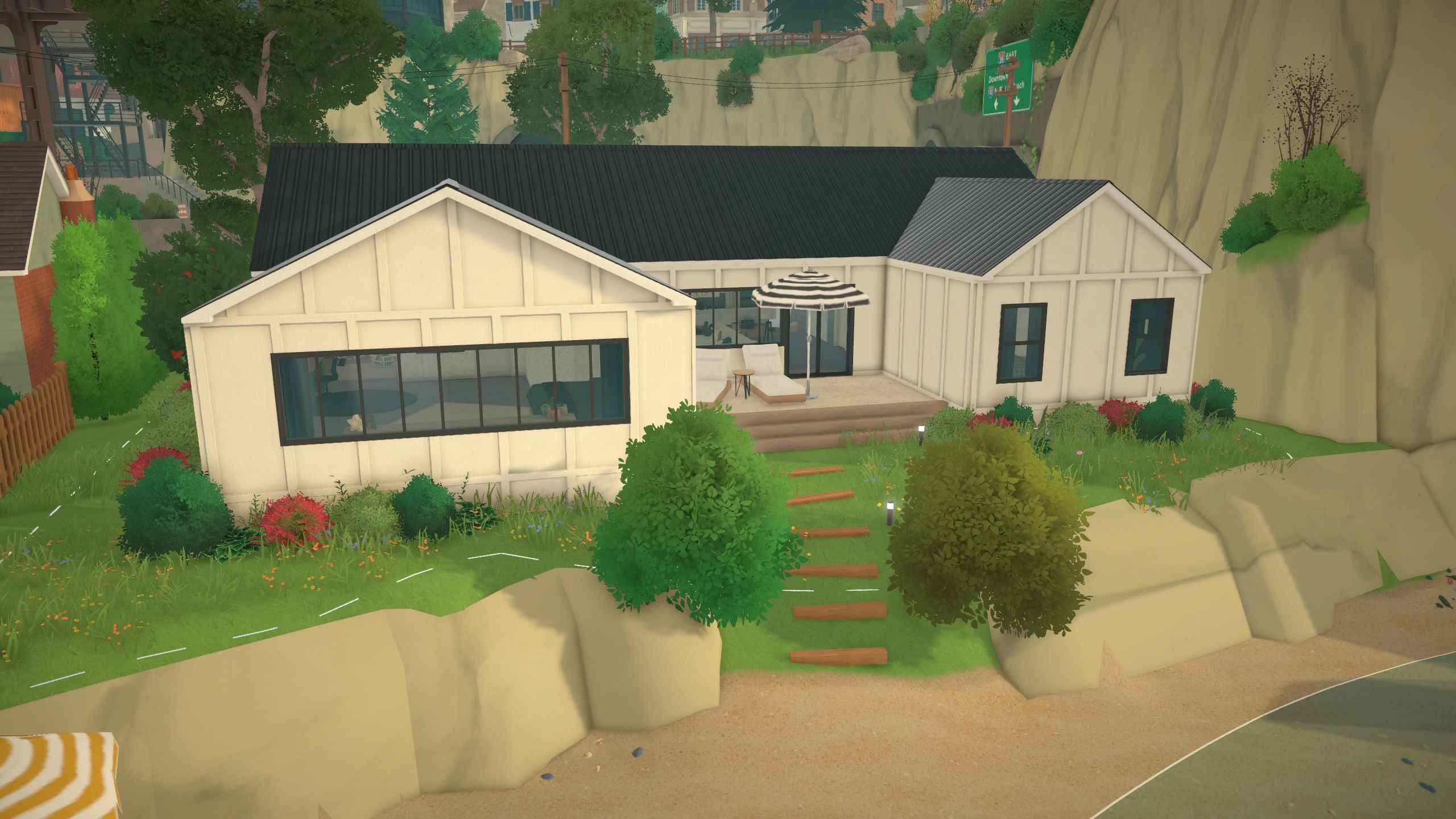 Seaside House image 2