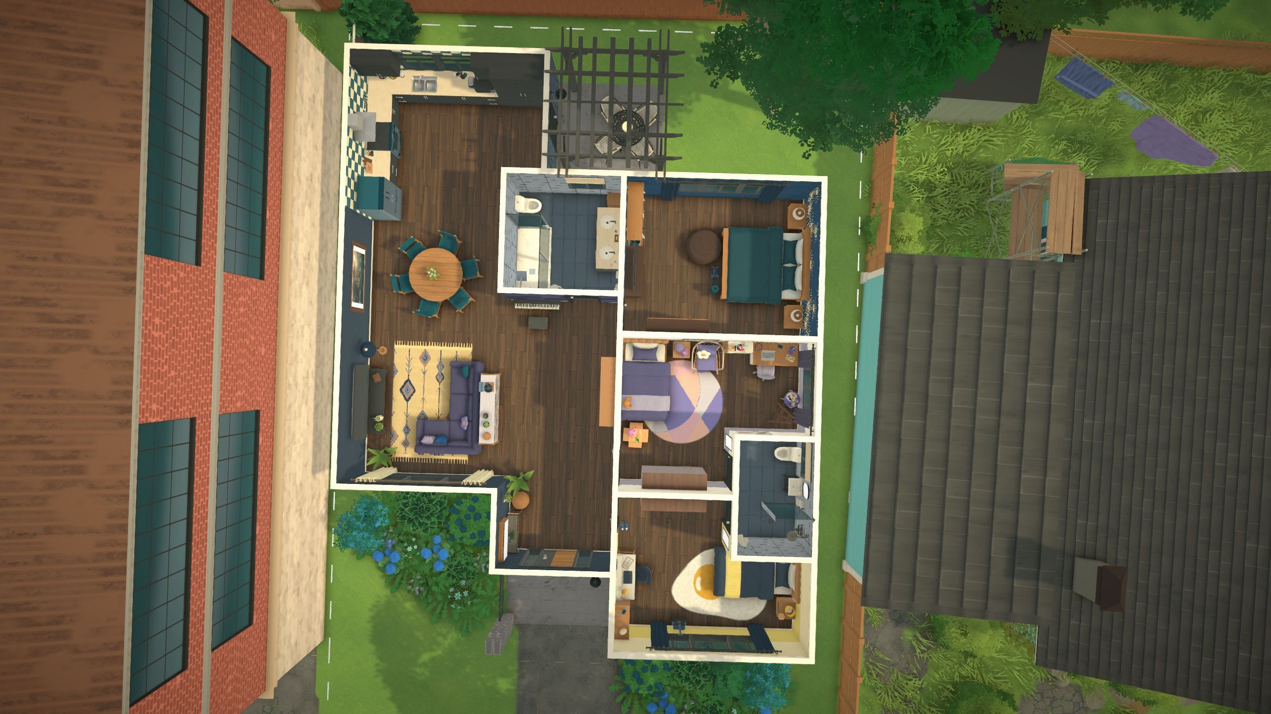 Modern Family House image 3