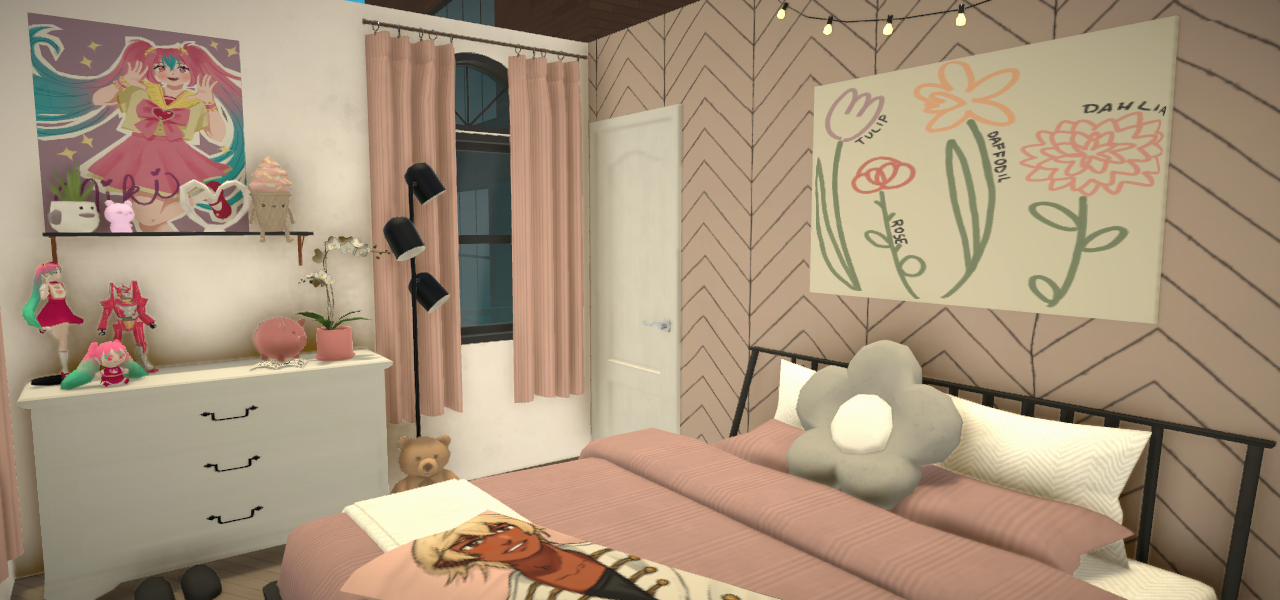 Girly Nerd Apartment image 1
