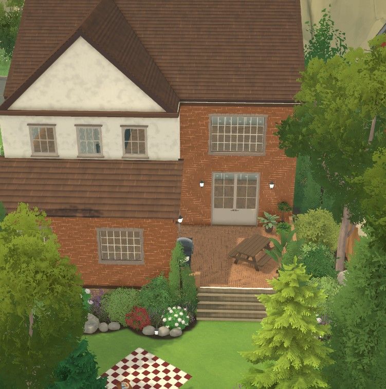 British House - Shell image 3