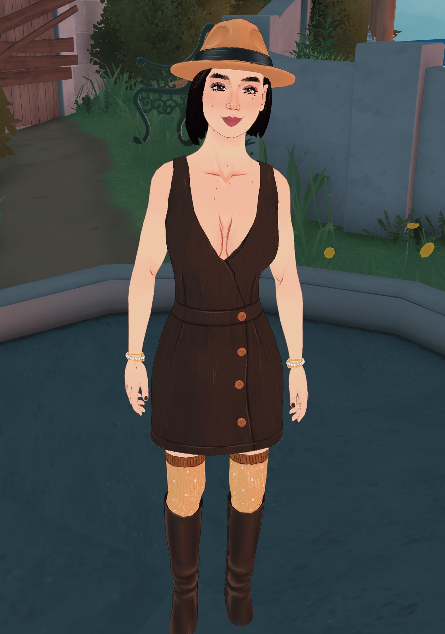 Myka Moon image 3