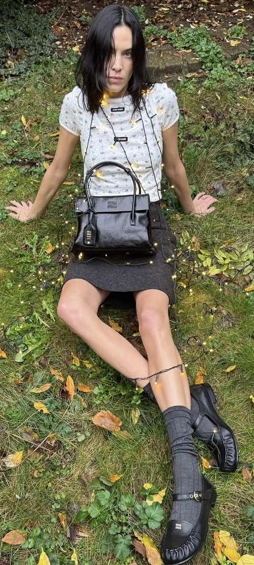 Alexa Chung image 11