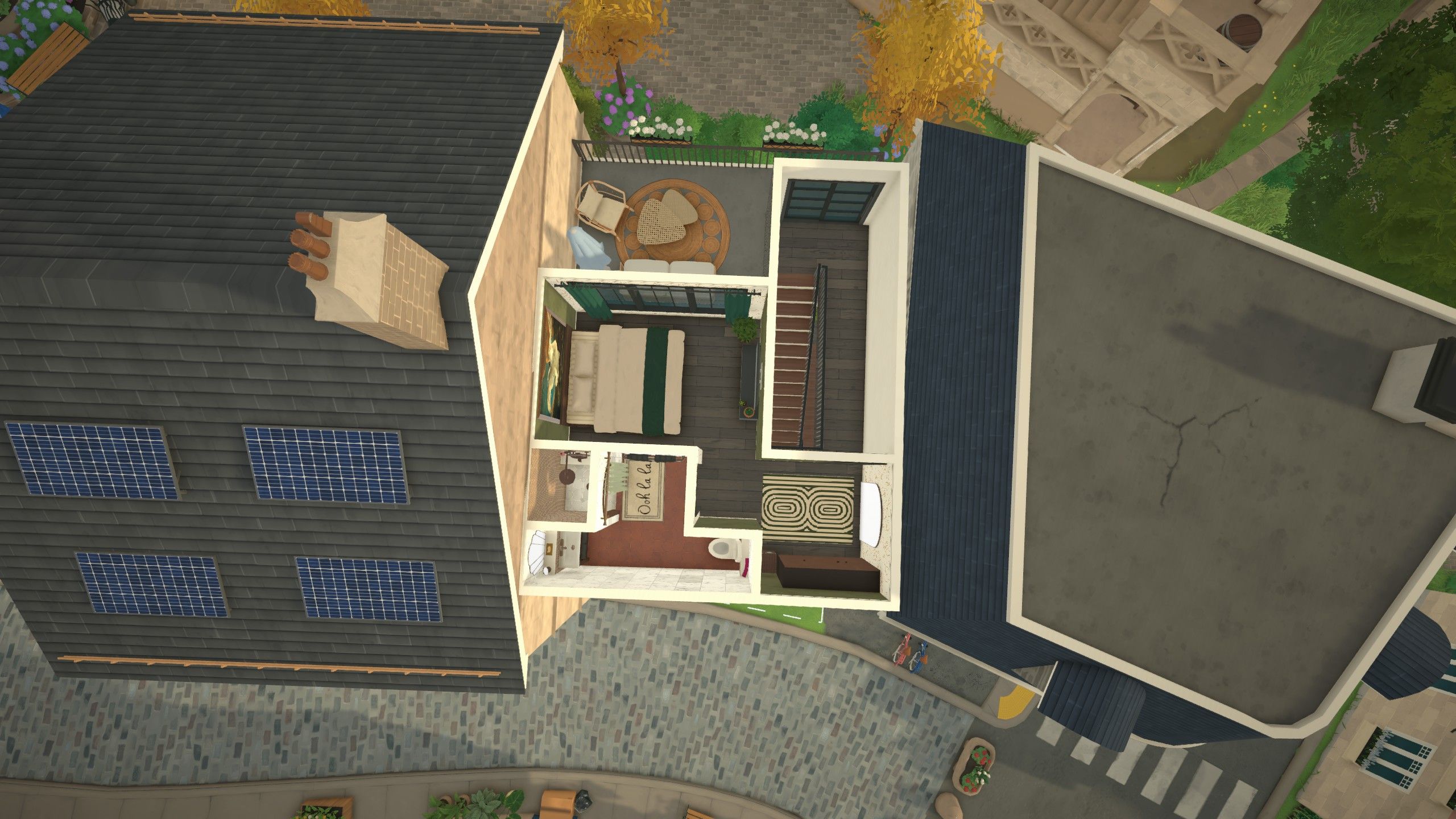 Remodeled Amsterdam Townhouse image 6
