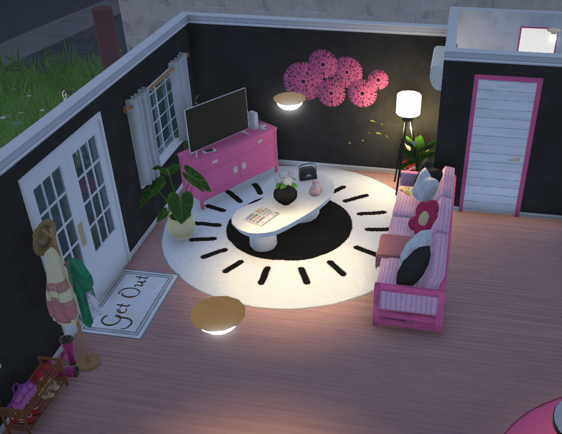 Starter house - furnished w clutter image 2