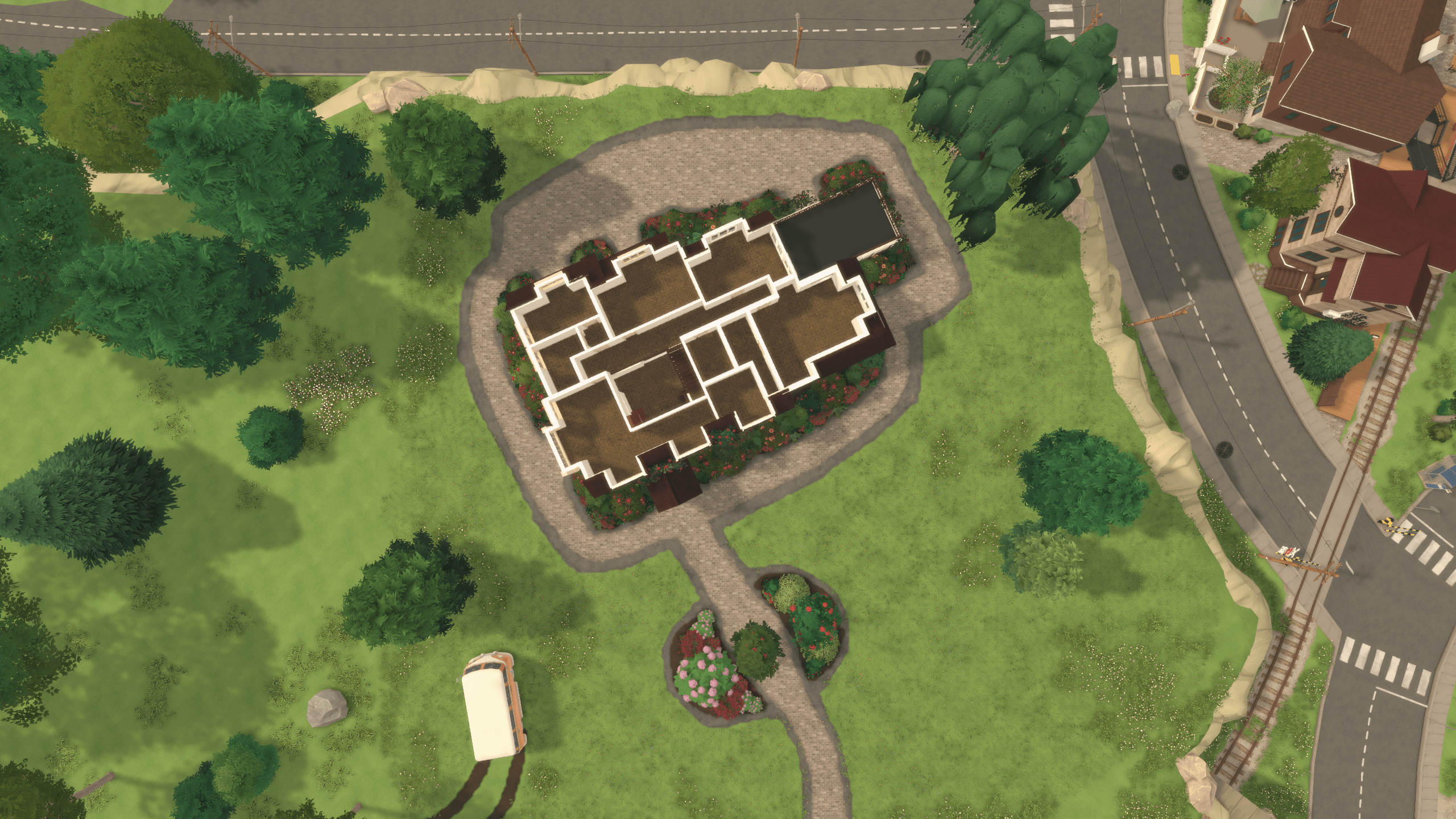 British Manor, Empty inside image 3
