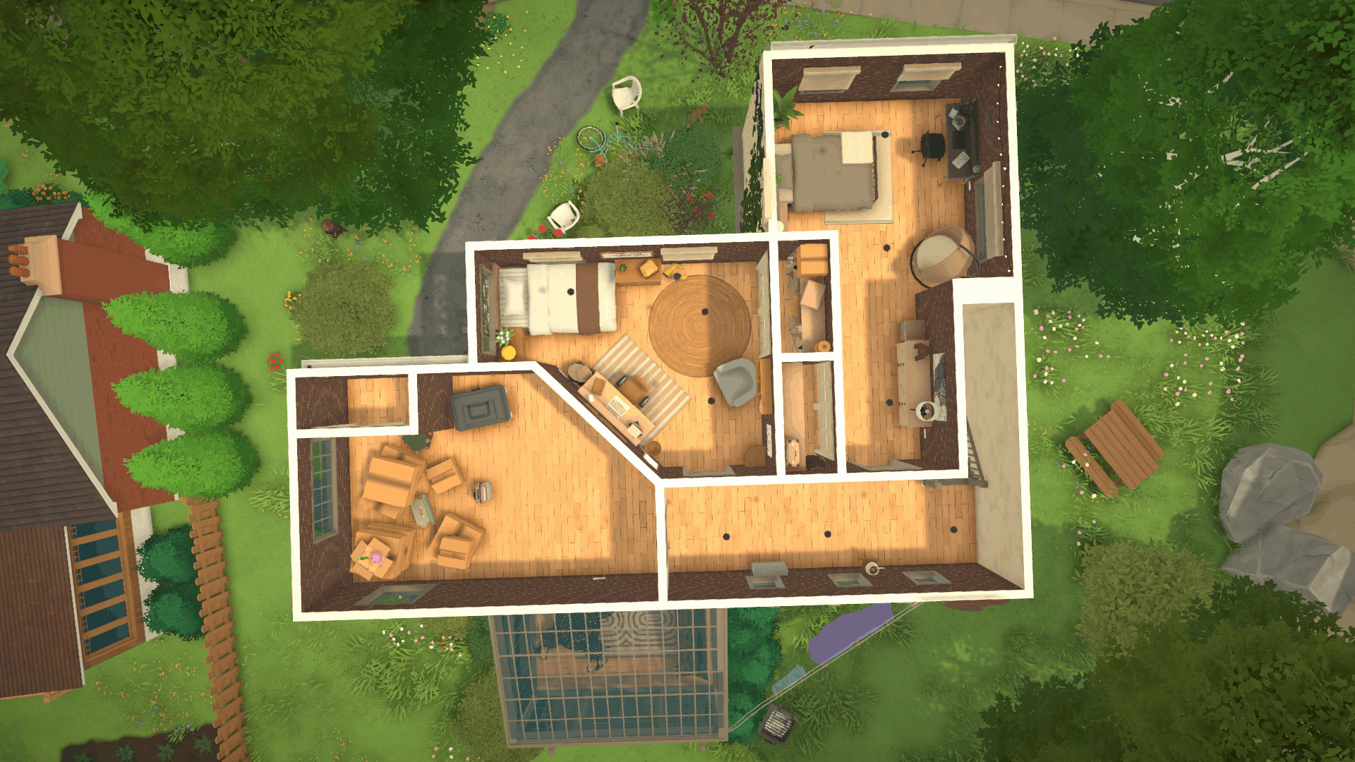 Rundown Beach House, with attatched greenhouse image 2