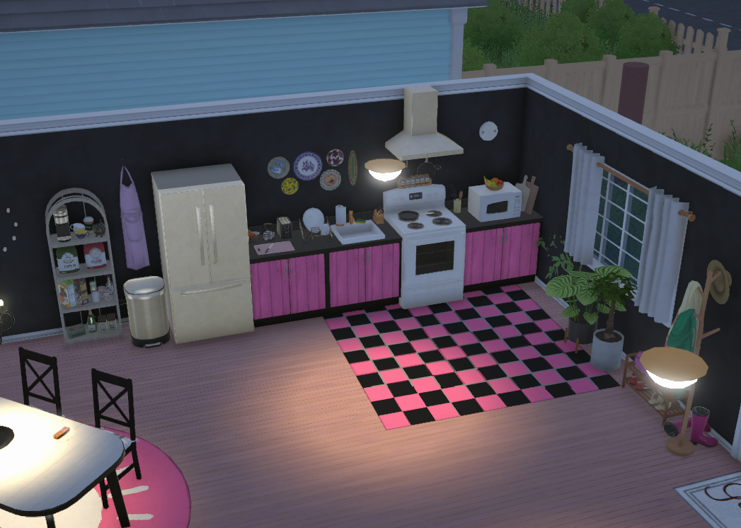Starter house - furnished w clutter image 3