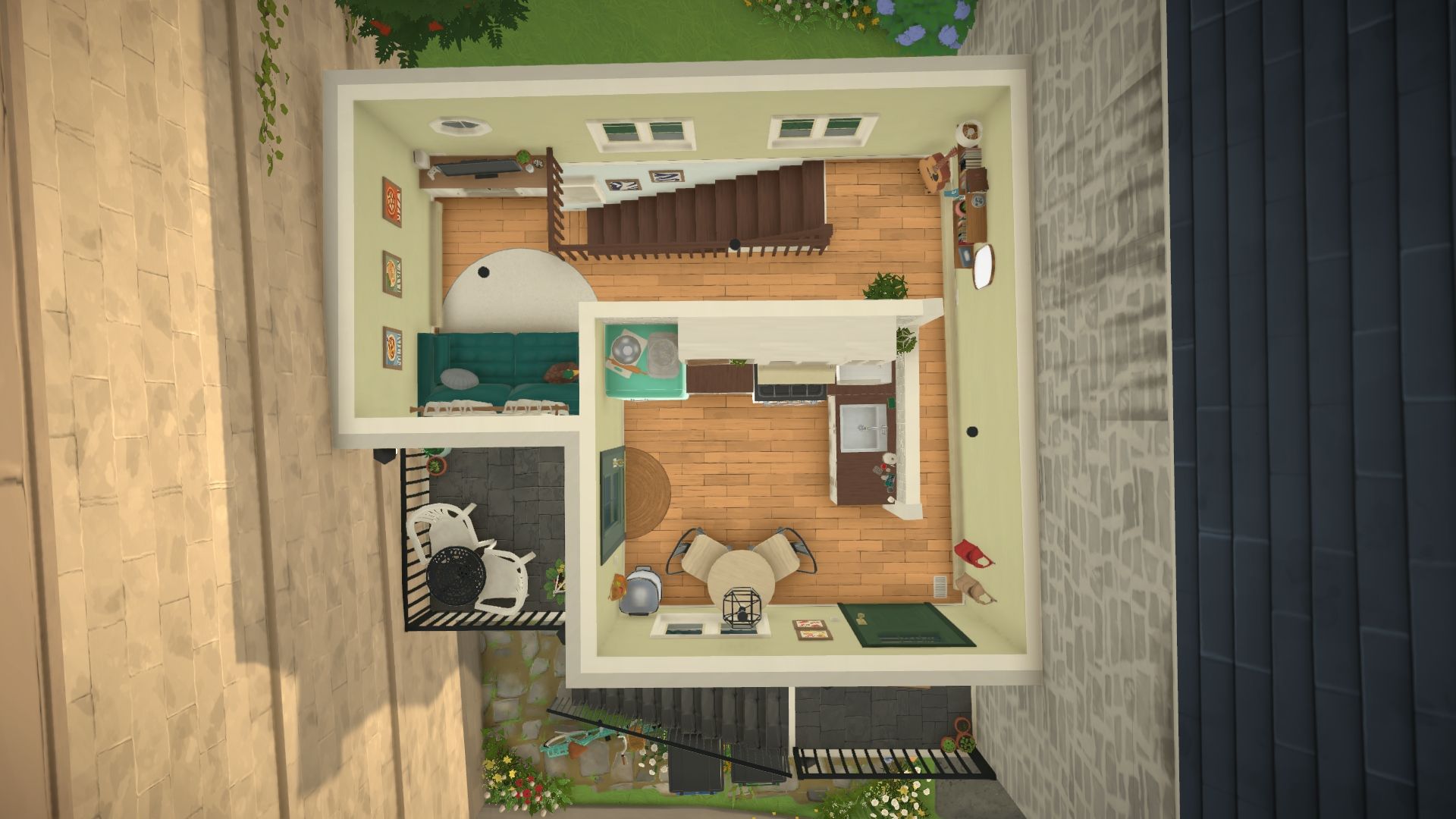 Small Townhouse image 2