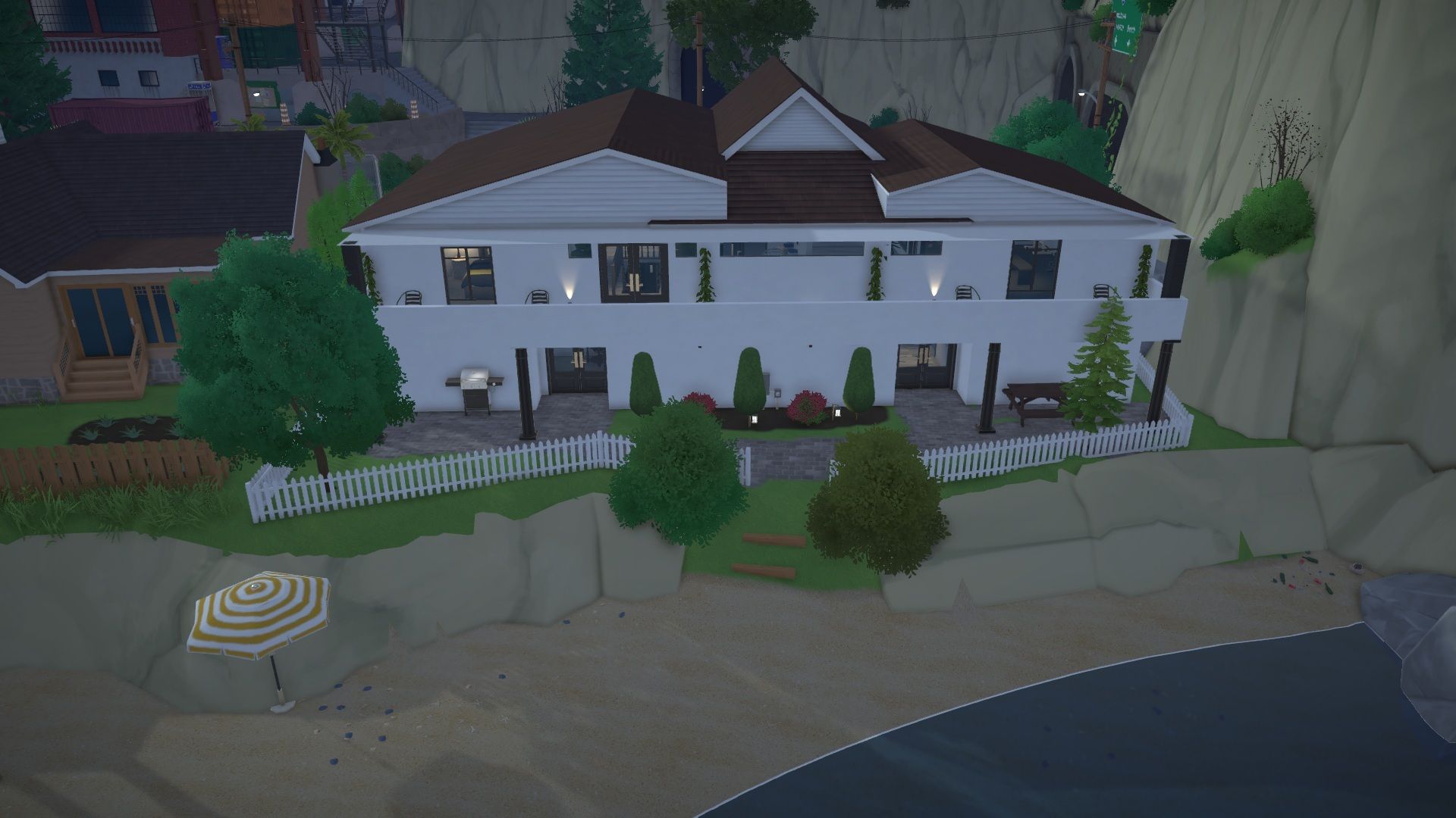 Beach House "Big Family" image 4