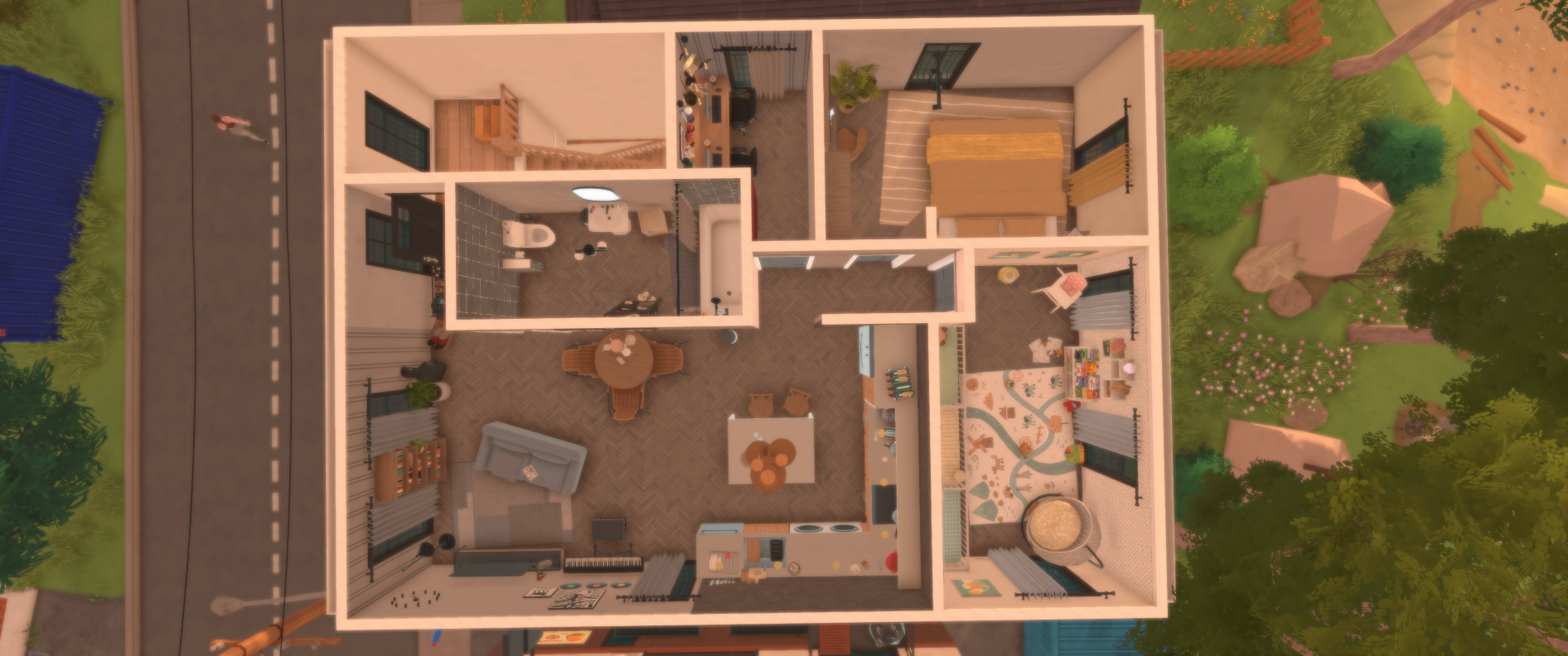 Upstairs Apartment (Closed Cafe) image 6