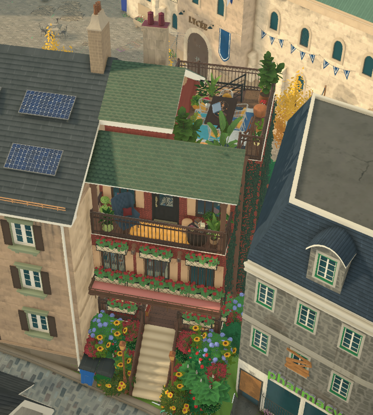 Cute Green Townhouse image 2