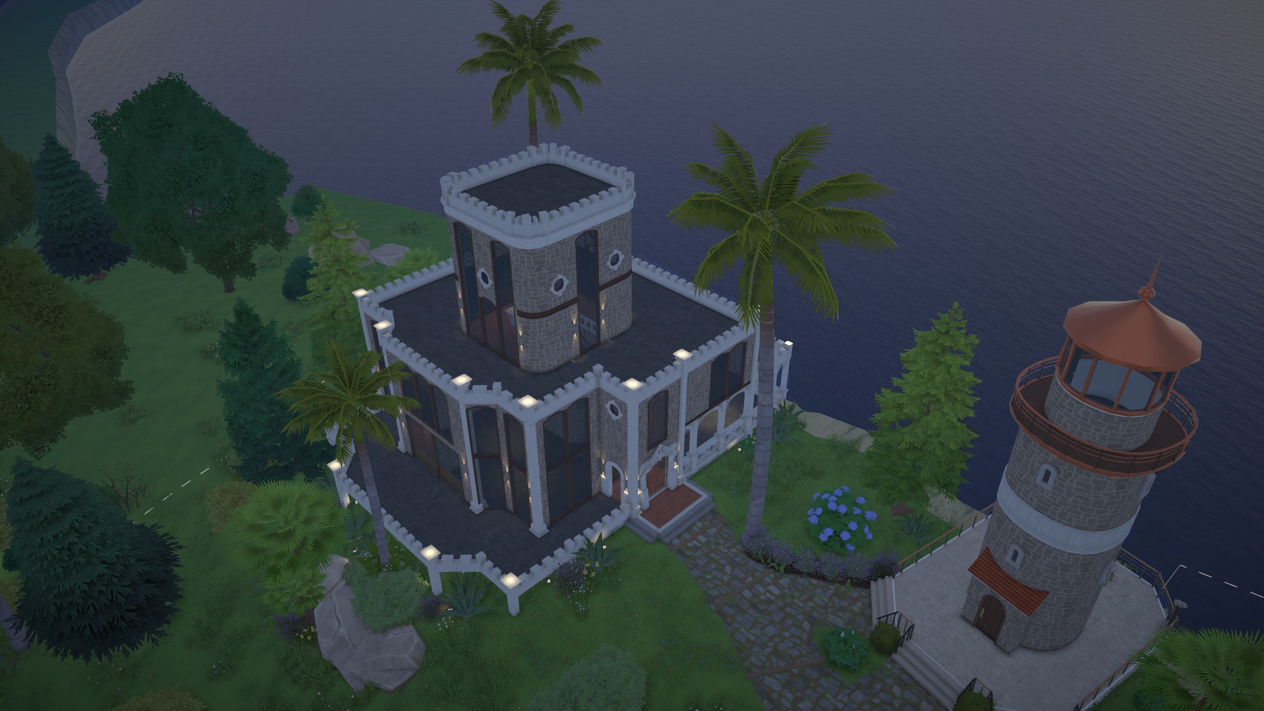 Beachcliff Turret Mansion & Lighthouse image 2