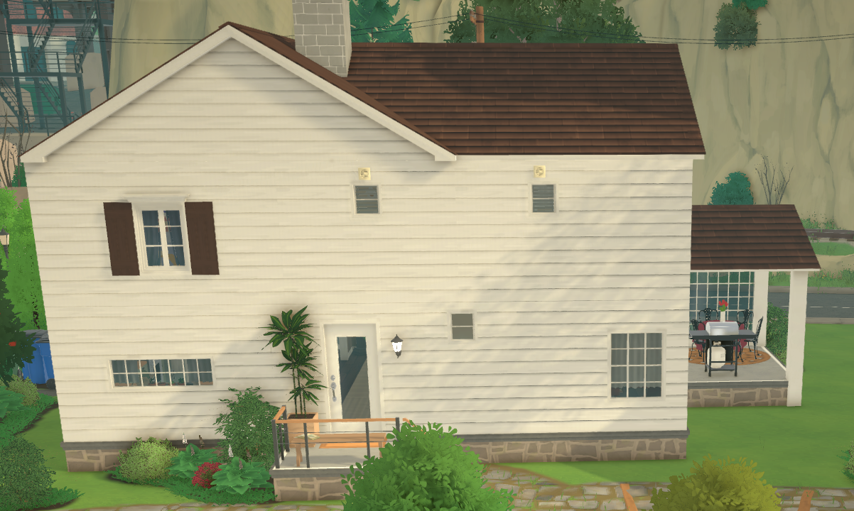2- Story Mid Century Colonial image 2