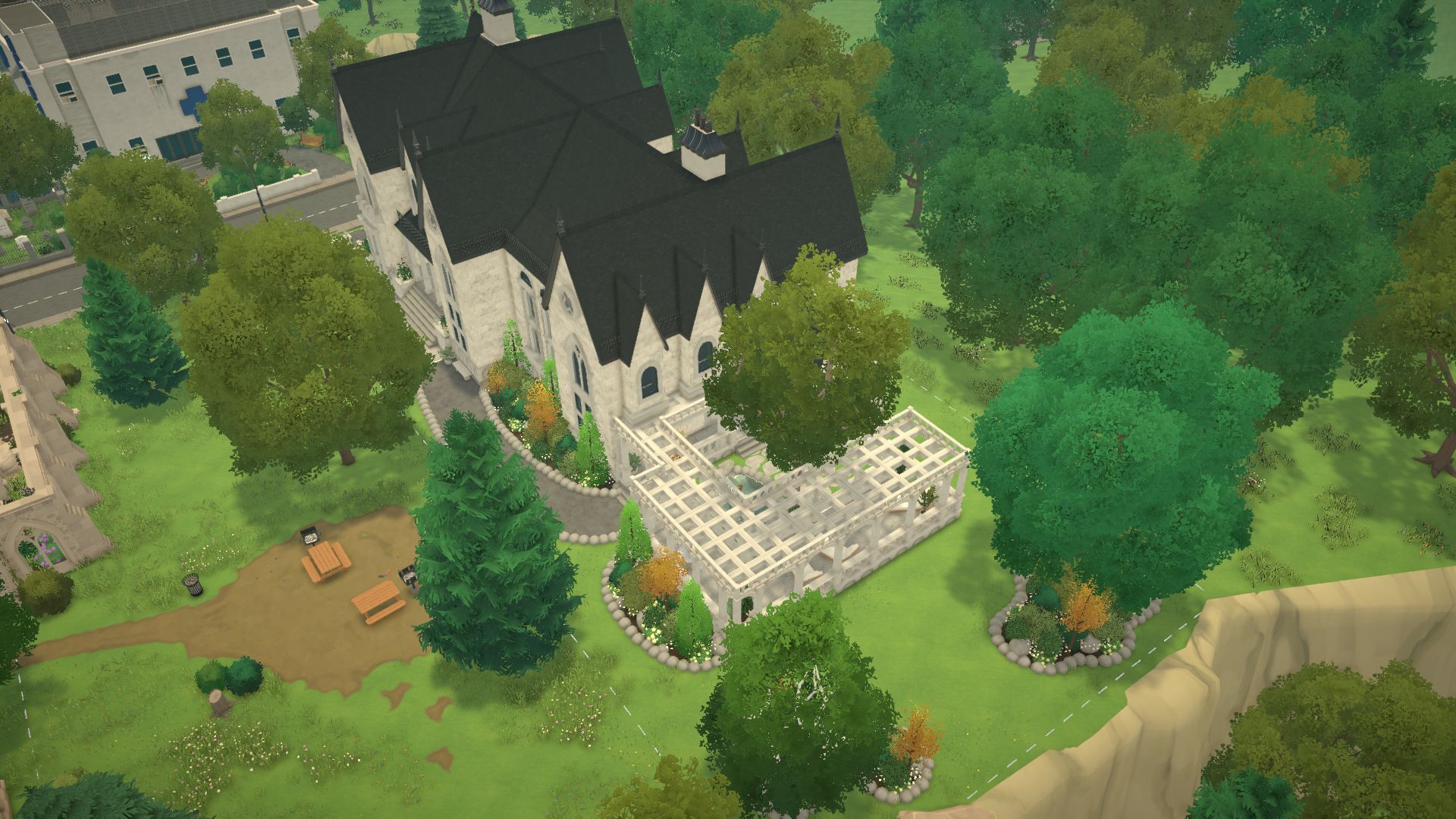 Gothic Castle Estate Mansion EMPTY SHELL image 5