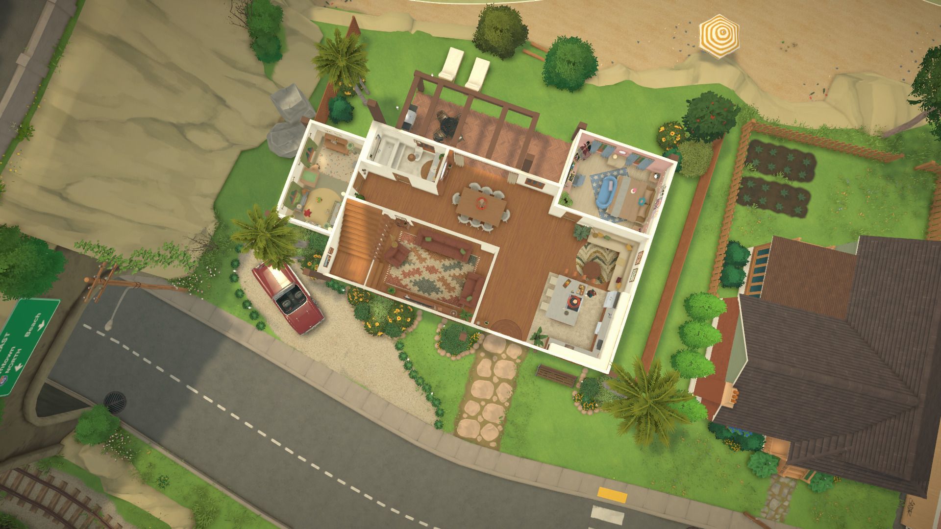 Lilo Beach Family House image 6