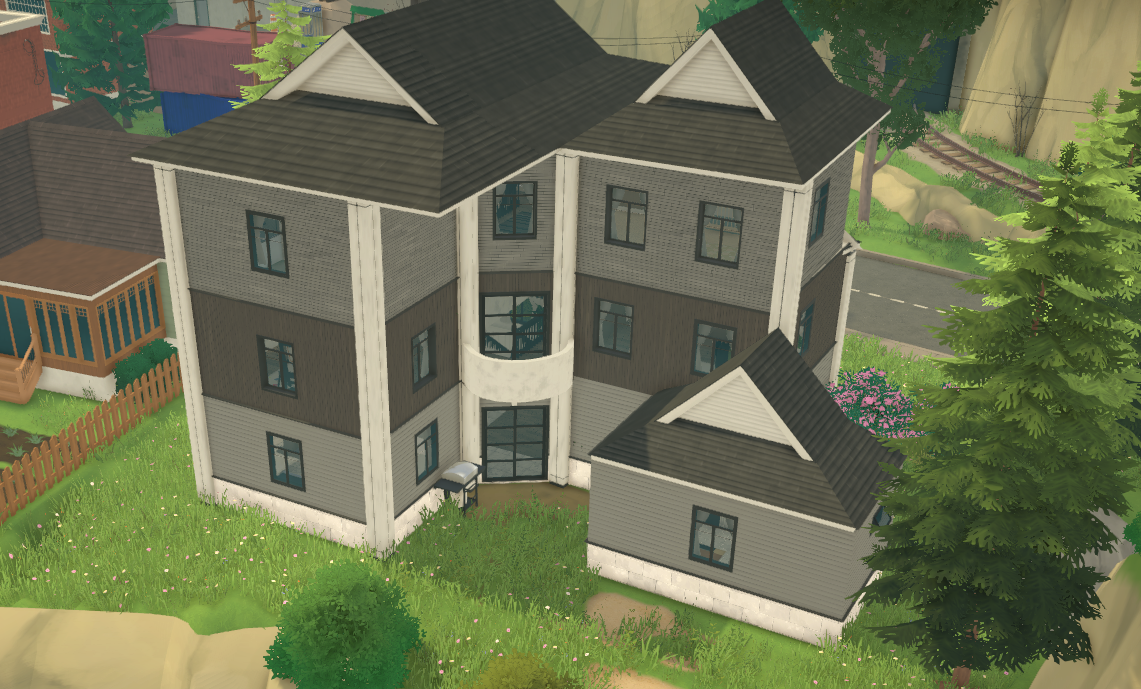 Modern Family Home image 2