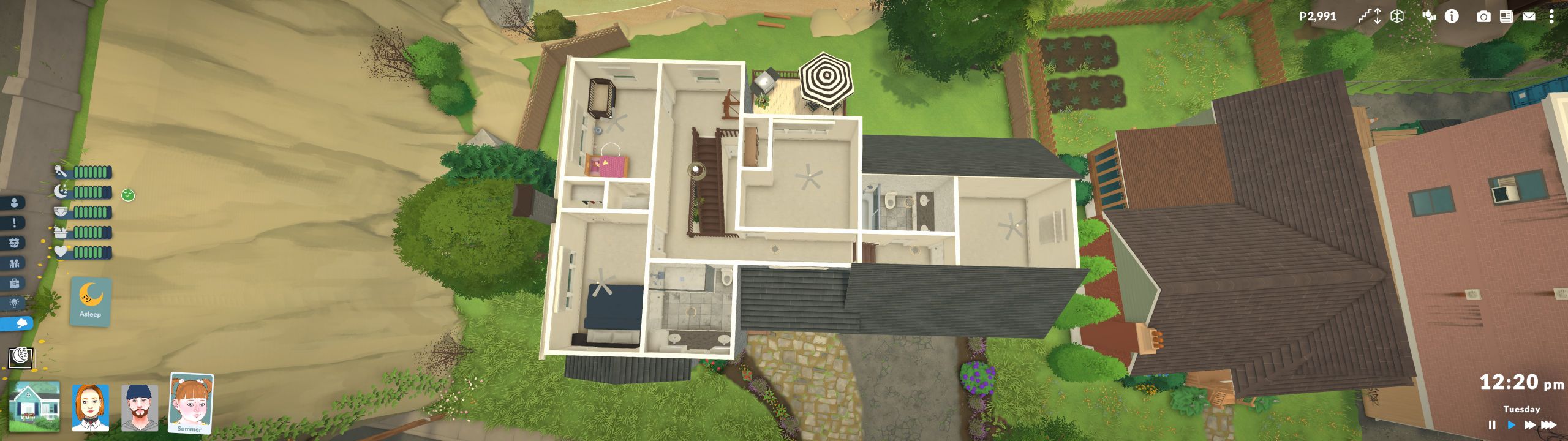 Beachfront family Home image 3