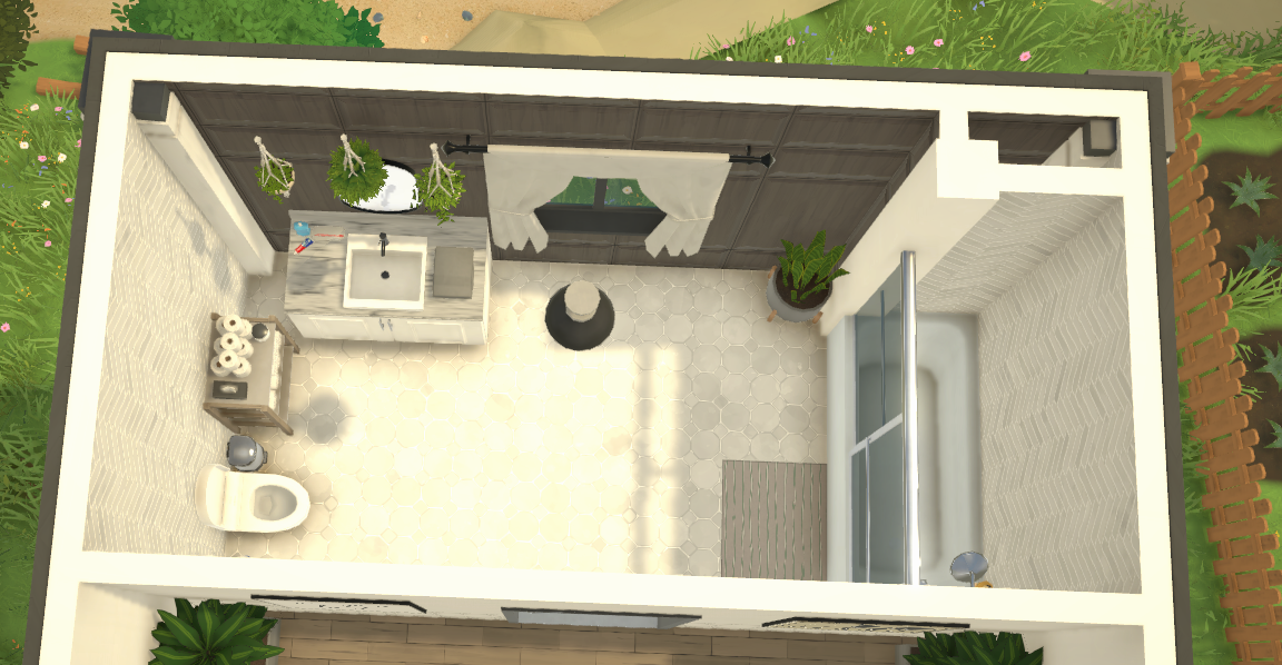 Modern Family Home image 8