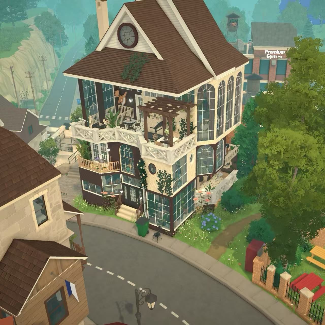 Vintage French-style villa image 2