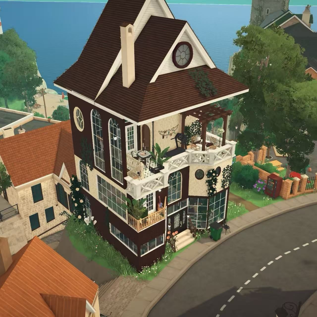 Vintage French-style villa image 1
