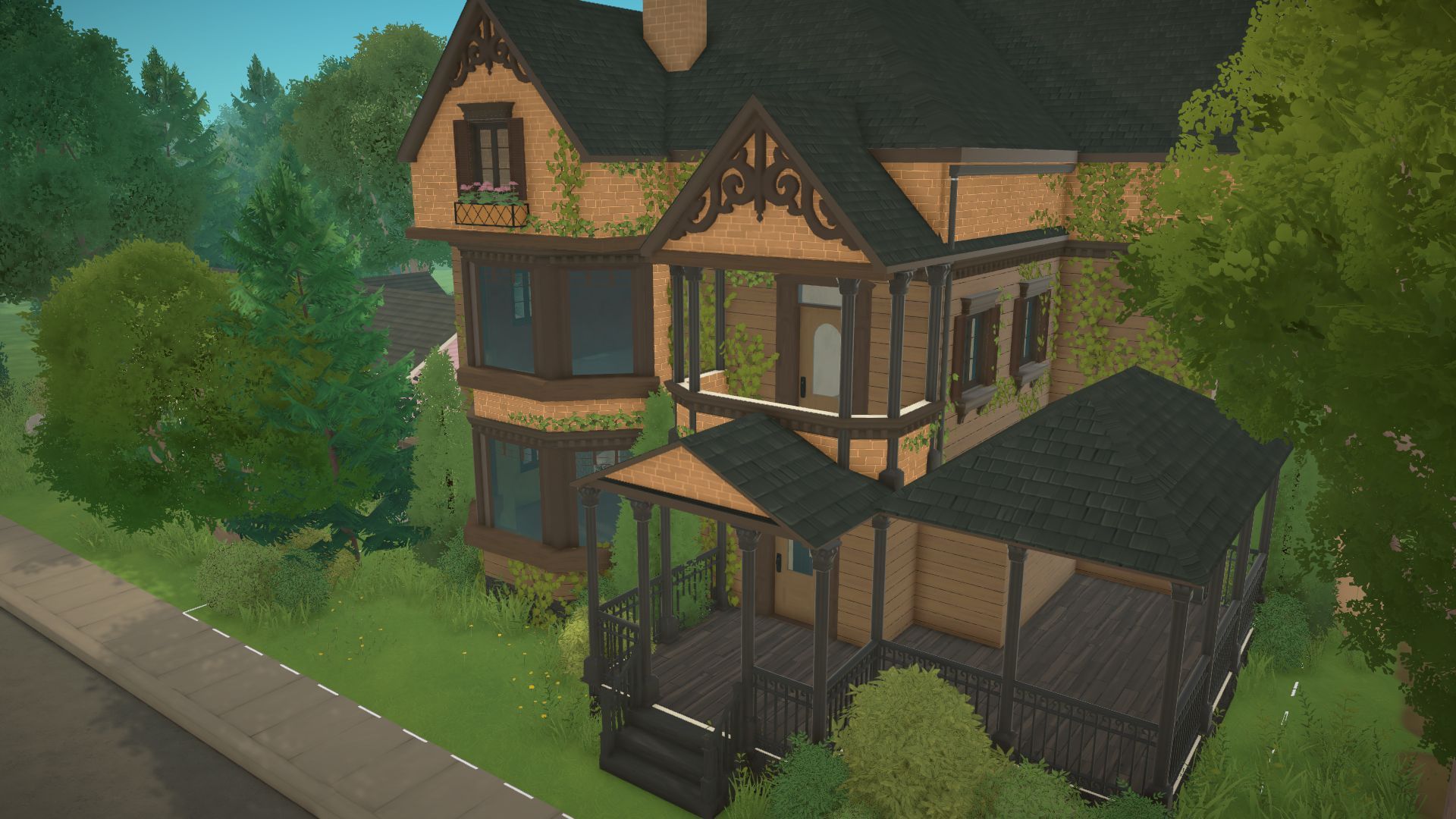 Dark Victorian 4 Bedroom UNFURNISHED SHELL image 2