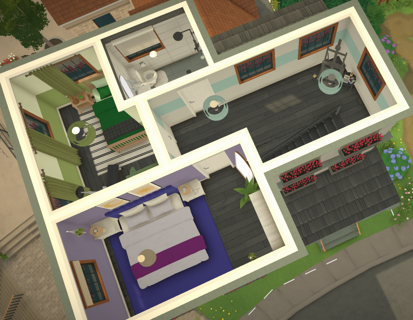 A sloppy home. 4 bedrooms and 3 bathrooms image 8