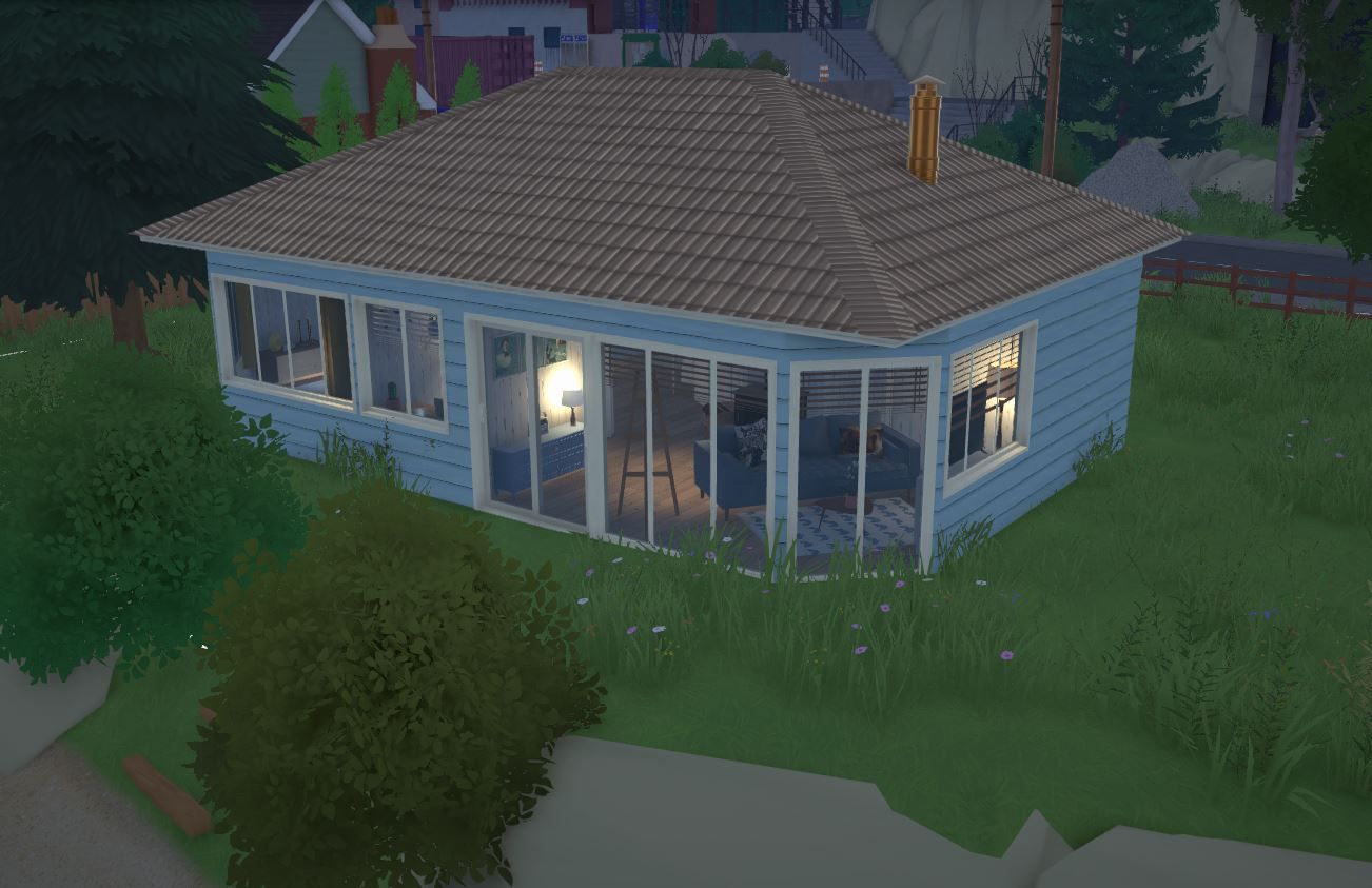 Little Creative Beach House | Starter < 30k image 1