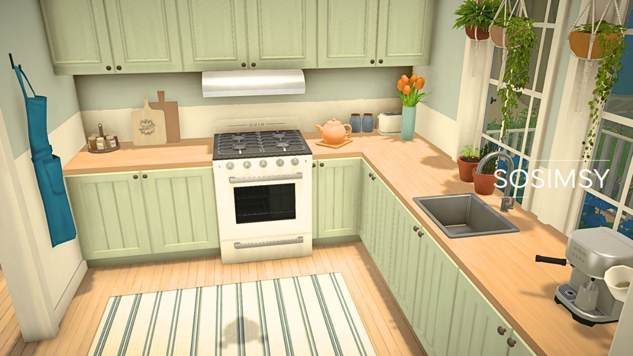 Traditional Beach House image 6