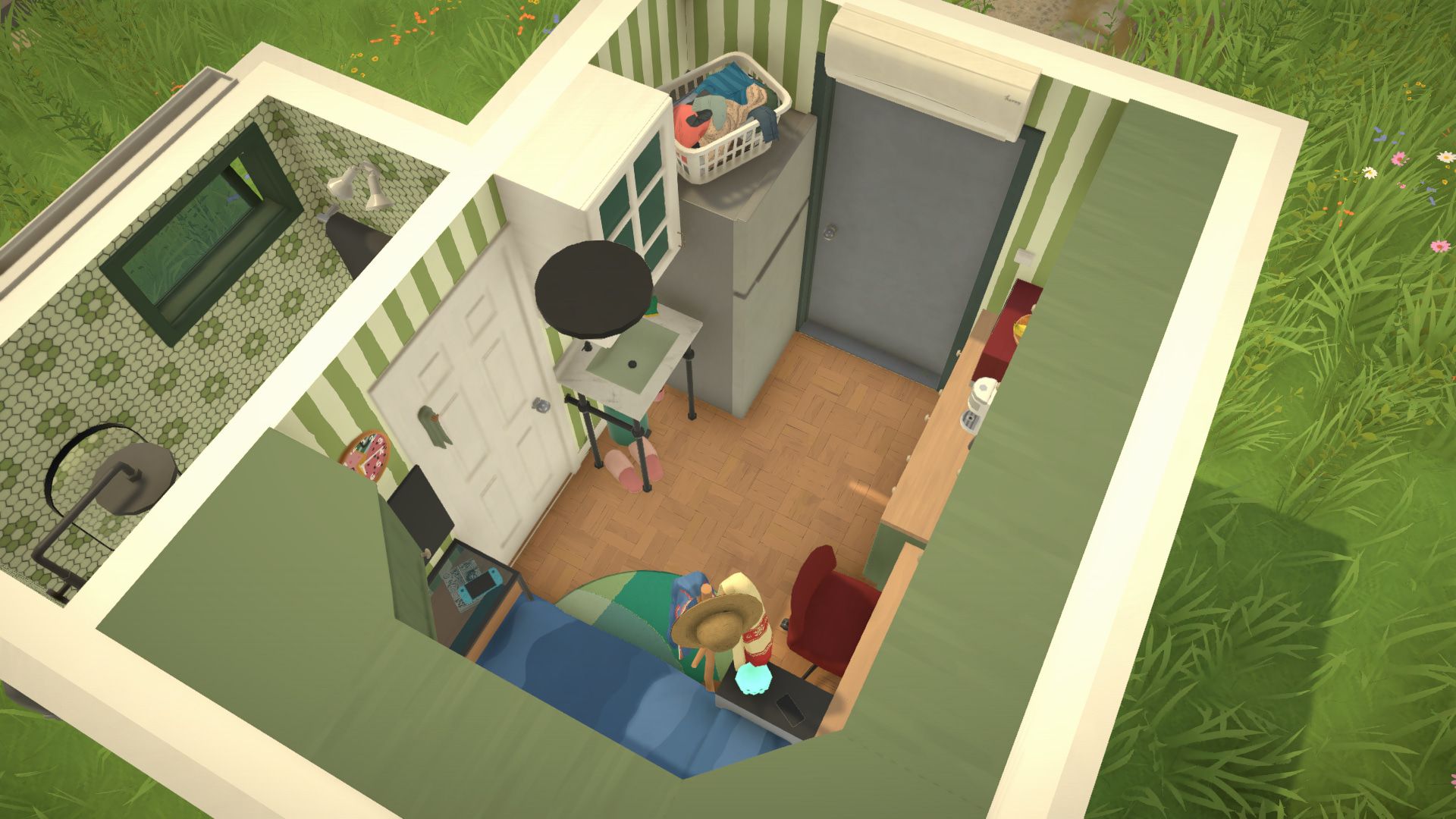 Tiniest* House image 4