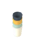 キッチン 重ねたプラスチックのコップ