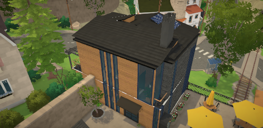 Corner of train station - 2br 1ba